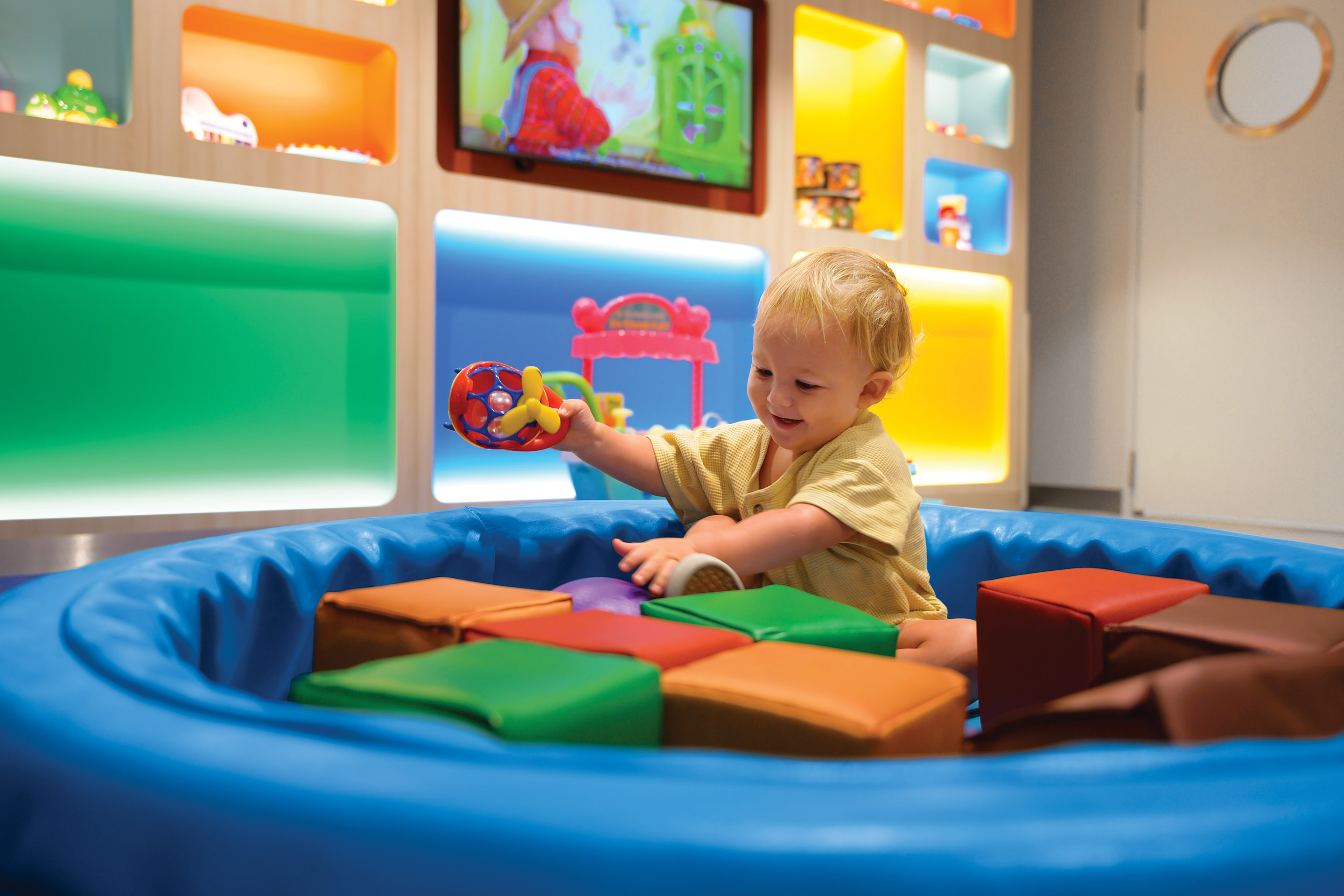 Oasis of the Seas Adventure Ocean Babies Playpen